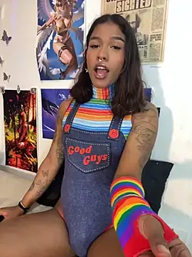 Snapshot of cam11_07 chatting on October 25, 4:13 pm cam11 07 online show from October 25, 4:13 pm