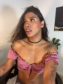 cam11 07 online show from February 22, 8:51 pm