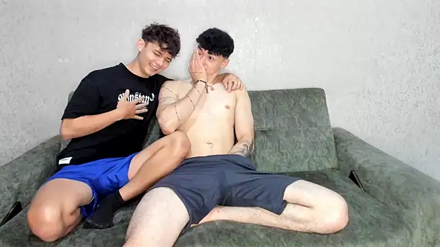 willy sexxx18 online show from February 10, 1:59 pm