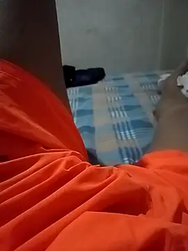 Snapshot of svvagesexyy chatting on September 26, 8:13 pm svvagesexyy online show from September 26, 8:13 pm
