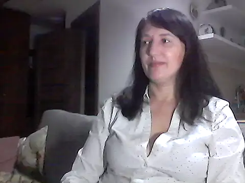 Elena48324 online show from March 5, 6:04 pm