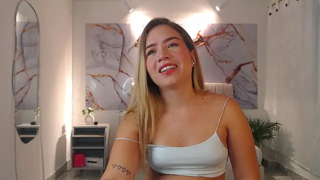 Snapshot of _Tiffany1 chatting on October 17, 7:49 pm Tiffany1 online show from October 17, 7:49 pm