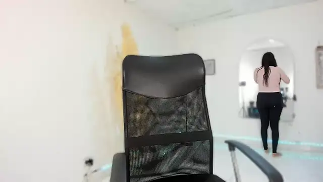 Snapshot of AbonySex69 chatting on November 28, 3:20 am AbonySex69 online show from November 28, 3:20 am