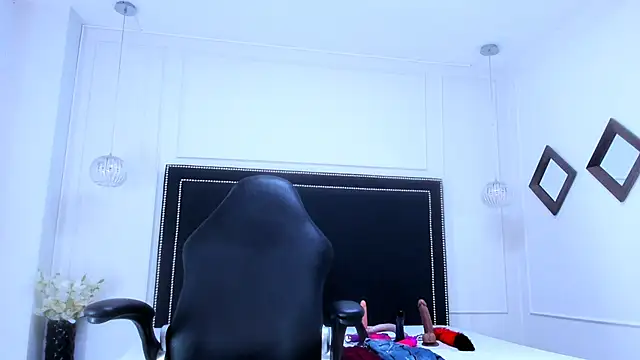 Snapshot of Ariana_costa chatting on September 27, 1:49 pm Ariana costa online show from September 27, 1:49 pm