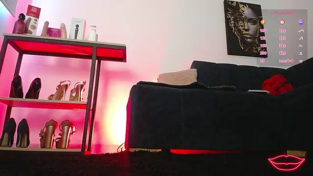 tiana rosse  online show from July 14, 12:33 pm