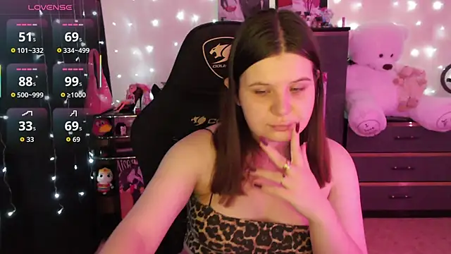 Snapshot of AmyVibess chatting on September 25, 8:01 pm AmyVibess online show from September 25, 8:01 pm