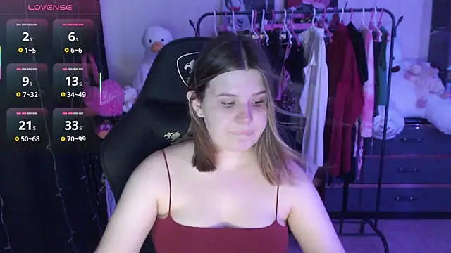 AmyVibess online show from July 24, 8:29 pm