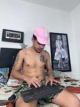 Luke Stone online show from June 6, 9:08 pm