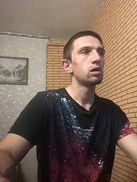 Snapshot of Alexilon chatting on November 9, 11:41 am Alexilon online show from November 9, 11:41 am