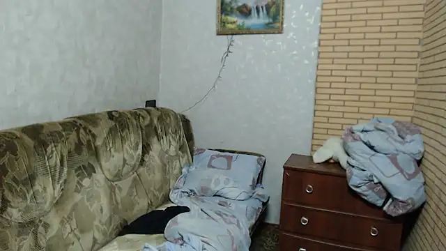 Snapshot of Alexilon chatting on January 9, 9:27 pm Alexilon online show from January 9, 9:27 pm