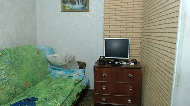 Snapshot of Alexilon chatting on February 20, 6:30 pm Alexilon online show from February 20, 6:30 pm