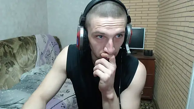 Snapshot of Alexilon chatting on March 2, 5:08 am Alexilon online show from March 2, 5:08 am