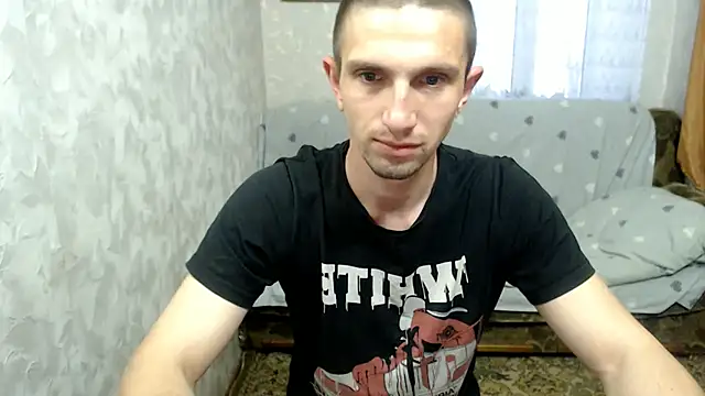 Snapshot of Alexilon chatting on May 11, 4:04 pm Alexilon online show from May 11, 4:04 pm