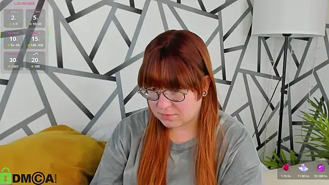 Snapshot of Michelle_Wilsson chatting on June 1, 7:43 am Michelle Wilsson online show from June 1, 7:43 am
