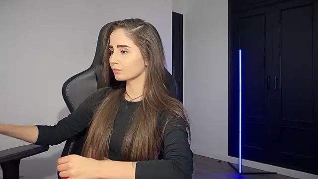 s meow online show from November 2, 12:35 am