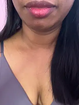 Snapshot of tamil_Aarathi chatting on May 16, 12:18 am tamil Aarathi online show from May 16, 12:18 am