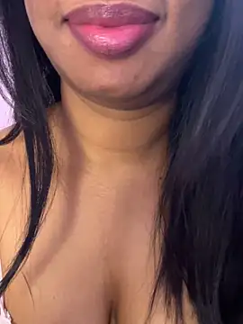 Snapshot of tamil_Aarathi chatting on June 6, 5:17 pm tamil Aarathi online show from June 6, 5:17 pm