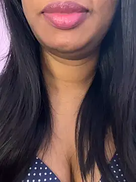 Snapshot of tamil_Aarathi chatting on July 20, 4:53 pm tamil Aarathi online show from July 20, 4:53 pm