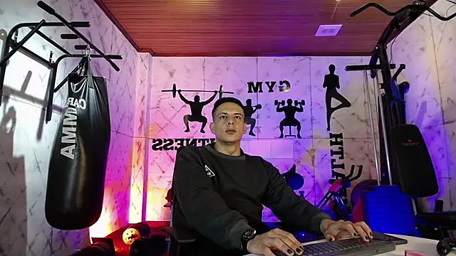 Dustin Sonne online show from March 30, 3:29 am