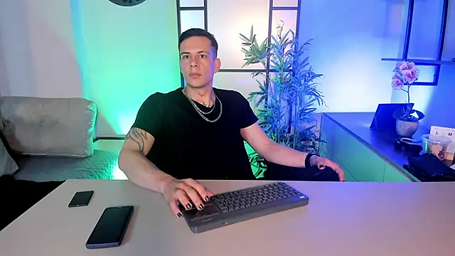 Dustin Sonne online show from April 3, 3:37 am