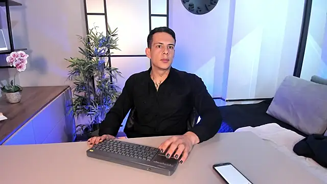 Dustin Sonne online show from April 13, 3:34 am