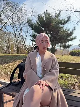 winter11 online show from November 15, 3:48 am