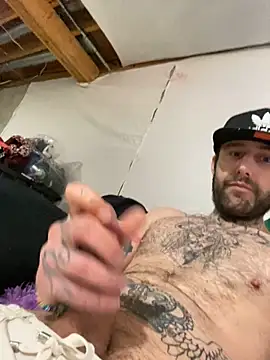 hue-g-rection online show from March 3, 12:33 pm