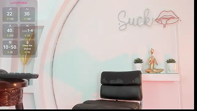 Vicky Hottman online show from April 1, 1:41 pm