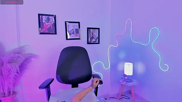 brithanygate online show from April 20, 1:47 pm