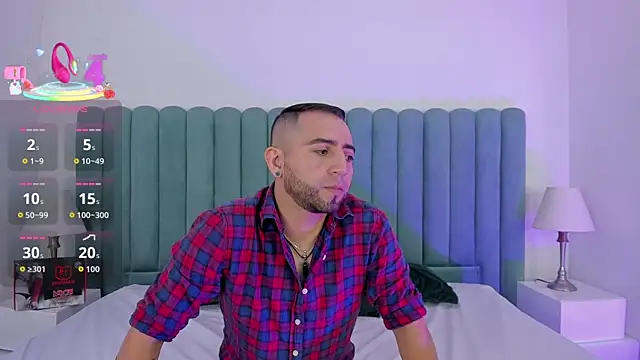 Snapshot of Lushian_ chatting on May 2, 4:01 pm Lushian online show from May 2, 4:01 pm