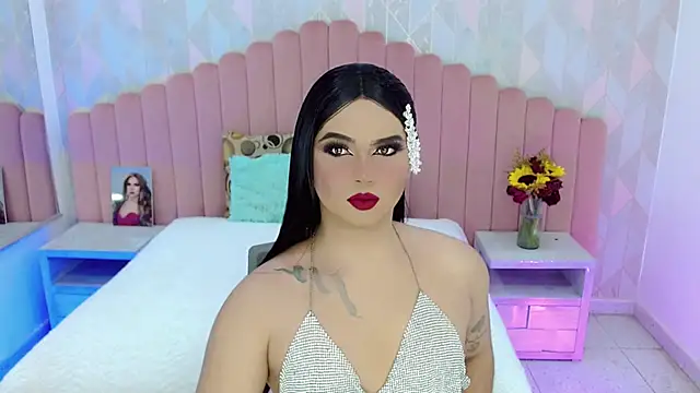 Snapshot of kushina_uzumaki75 chatting on November 16, 5:29 pm kushina uzumaki75 online show from November 16, 5:29 pm