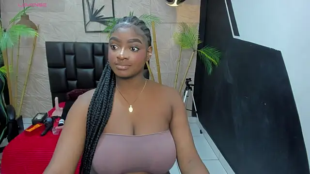 Snapshot of alana_bonny chatting on May 17, 12:56 pm alana bonny online show from May 17, 12:56 pm