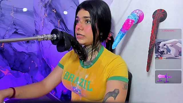 Emily Evo online show from April 23, 12:29 pm