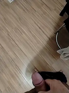 LeoMaduroSP online show from September 15, 12:05 pm