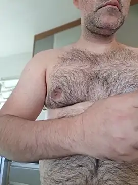 Snapshot of LeoMaduroSP chatting on June 22, 1:52 pm LeoMaduroSP online show from June 22, 1:52 pm