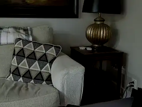 JulieHolliday online show from October 15, 11:16 pm