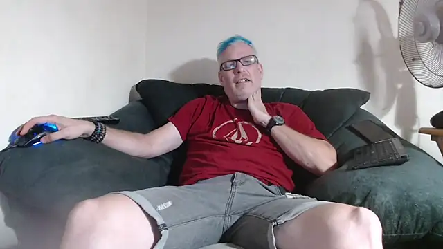 Snapshot of nerdy6 chatting on June 14, 7:49 pm nerdy6 online show from June 14, 7:49 pm