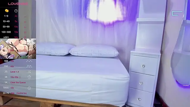 ivonne diaz1 online show from September 12, 7:36 pm