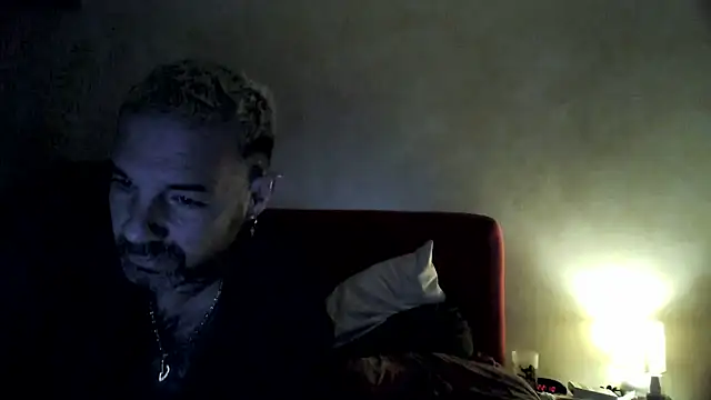 soumisdeblake83 online show from February 4, 9:09 pm