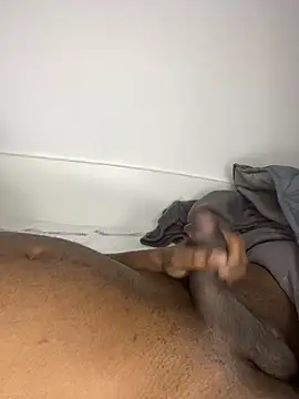 Kingdinyxxx online show from November 29, 7:00 am