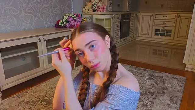 Snapshot of EadlinGillim chatting on September 13, 3:17 am EadlinGillim online show from September 13, 3:17 am