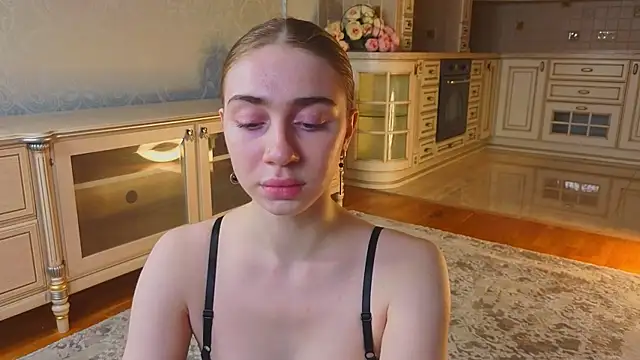 Snapshot of EadlinGillim chatting on November 1, 4:58 am EadlinGillim online show from November 1, 4:58 am