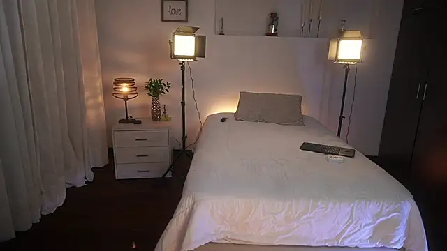 ximena cortez 03 online show from February 13, 11:01 pm