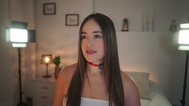 ximena cortez 03 online show from April 25, 11:24 pm