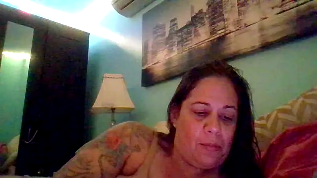 Snapshot of PrettyKittyMia chatting on September 27, 5:01 am PrettyKittyMia online show from September 27, 5:01 am