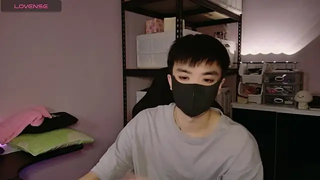 doggyman523 online show from November 24, 5:12 pm