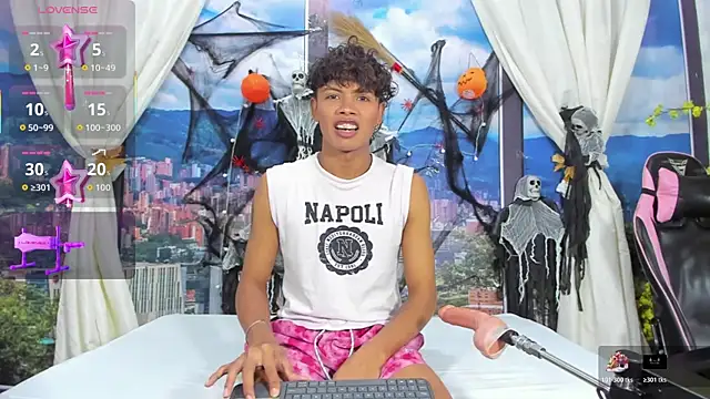 Snapshot of MilthonDelis chatting on October 25, 3:14 am MilthonDelis online show from October 25, 3:14 am