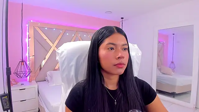 samantaa shy online show from March 1, 1:40 am