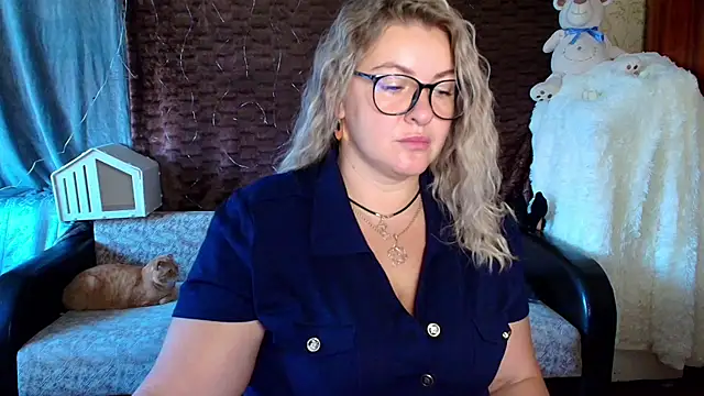 Snapshot of NikaSkylink chatting on September 15, 3:06 am NikaSkylink online show from September 15, 3:06 am