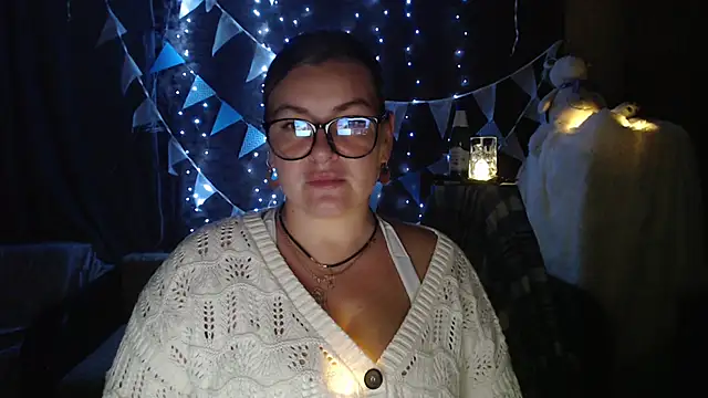 Snapshot of NikaSkylink chatting on September 19, 6:52 pm NikaSkylink online show from September 19, 6:52 pm